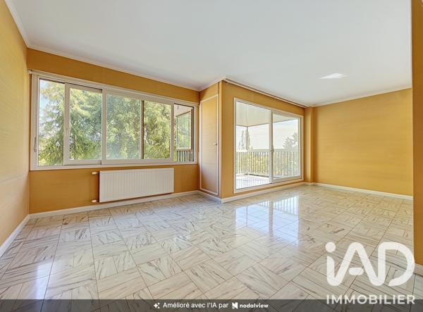 Appartement à vendre 5 pièces 114 m² Le Chesnay-Rocquencourt