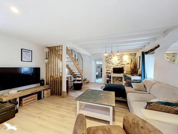 Maison 317 700 € Plougastel-Daoulas 7 p 127 m² DPE C
