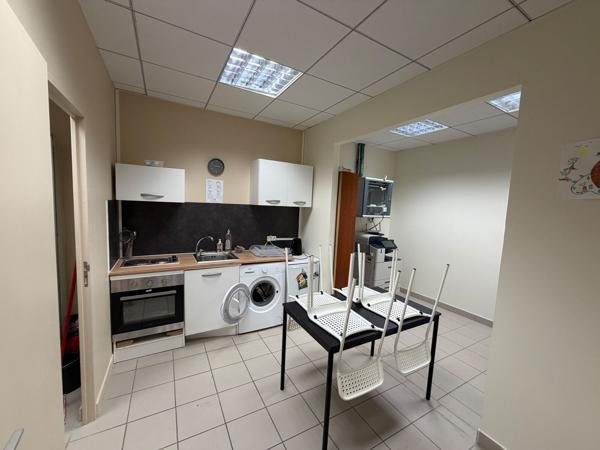 LOCATION - BUREAUX - COMPIEGNE - 220 m2