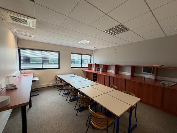 LOCATION - BUREAUX - COMPIEGNE - 220 m2