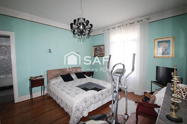 Maison de caractère en cœur de ville – 5 chambres – Grand garage