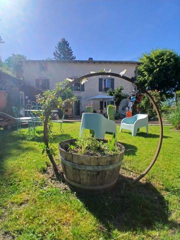 Ancien corps de ferme Aurillac Maison / Grange/Étable/Annexes , Aurillac