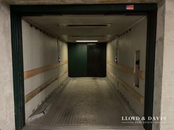 Rare ! Parking sécurisé en plein cœur de Biarritz