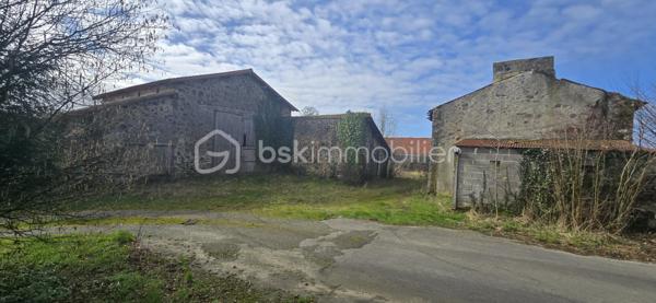 Corps de ferme de 269,43 m²