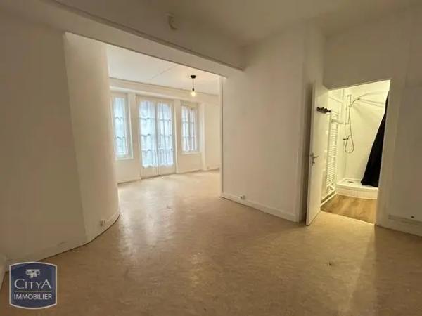 Appartement à louer 1 pièce 30.4m² Orléans (45000)