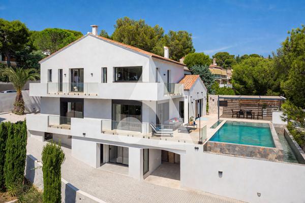 Demeure Contemporaine 8 pièces 375 m2