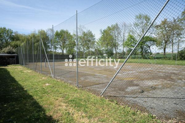 Maison
         9 pièces
        - 250 m² Bien prestige 589 990 € *