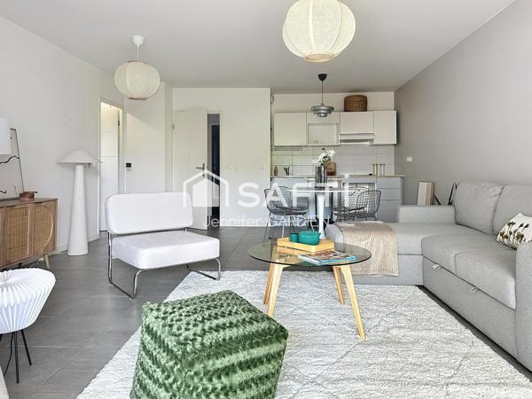 Appartement T3 de 73 m² avec terrasse, balcon et 2 parkings – Résidence au calme proche tram.