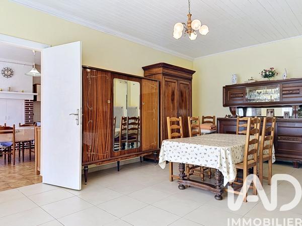 Maison à vendre 5 pièces 350 m² Kervignac
