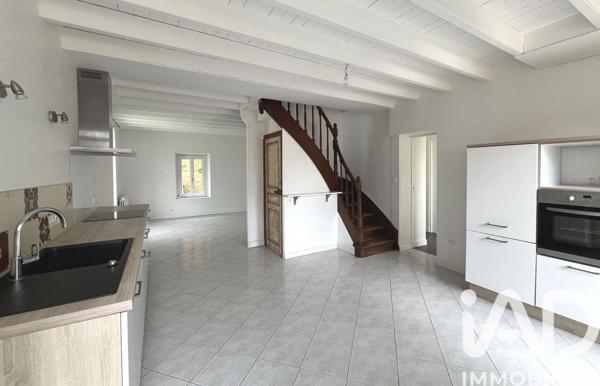 Maison à vendre 4 pièces 87 m² Roches-Prémarie-Andillé