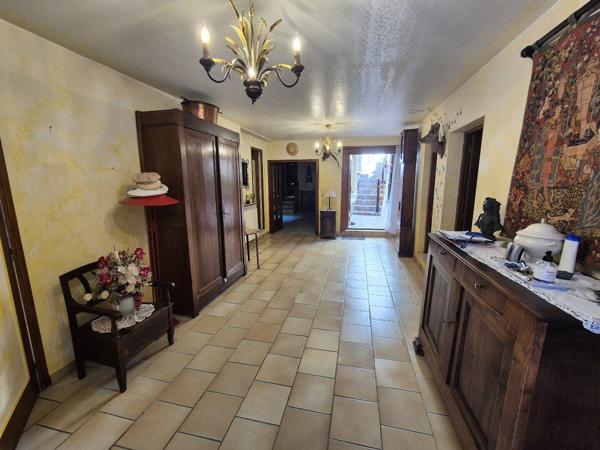 Maison T7 de 180 m² avec patio et jardin Montgailhard