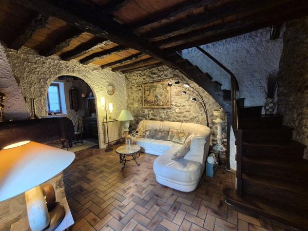 Maison T7 de 180 m² avec patio et jardin Montgailhard