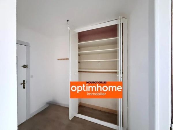 Immeuble de rapport avec commerce et logements – Bruyères centre-ville (88)
