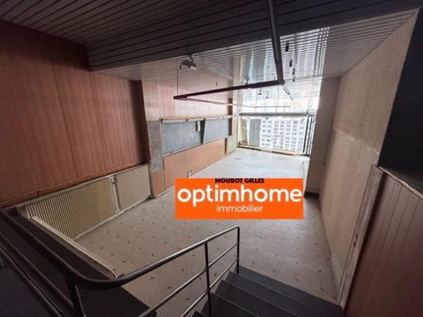 Immeuble de rapport avec commerce et logements – Bruyères centre-ville (88)
