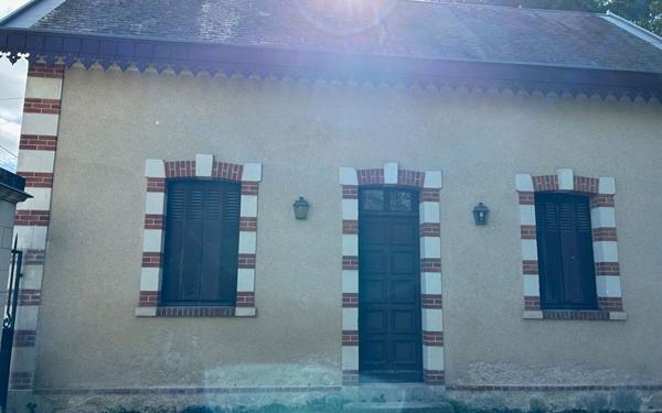 Maison à louer    2 pièces •  Neuville-sur-Brenne