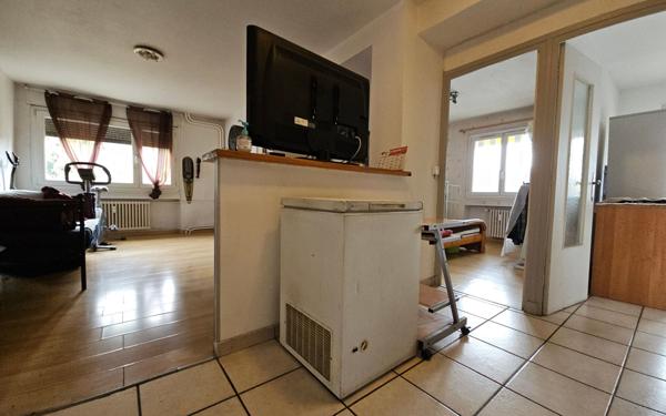 Appartement à vendre    3 pièces • 58,90 m2 Saint-Étienne