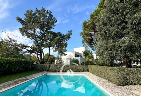 Bordeaux (33200) APPARTEMENT T3 AVEC TERRASSE - PISCINE - PARKING