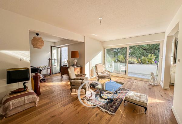 Bordeaux (33200) APPARTEMENT T3 AVEC TERRASSE - PISCINE - PARKING