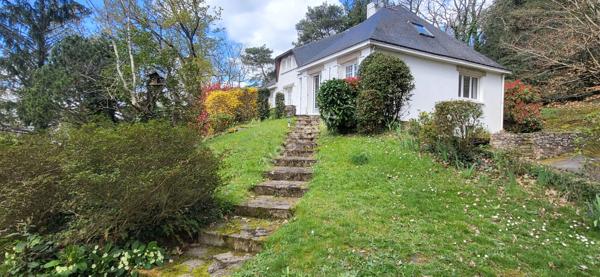 En vente ! Maison Saint Etienne De Montluc 5 chambres 37m² séjour, 1784m² de parcelle de terrain