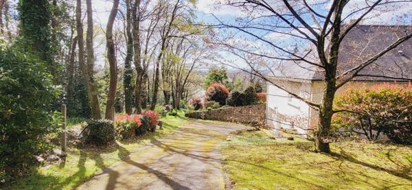 En vente ! Maison Saint Etienne De Montluc 5 chambres 37m² séjour, 1784m² de parcelle de terrain