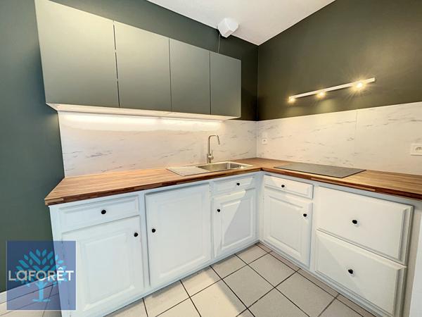 Location appartement Lambesc - 2 pièce(s) - 54 m² - 851 €/mois