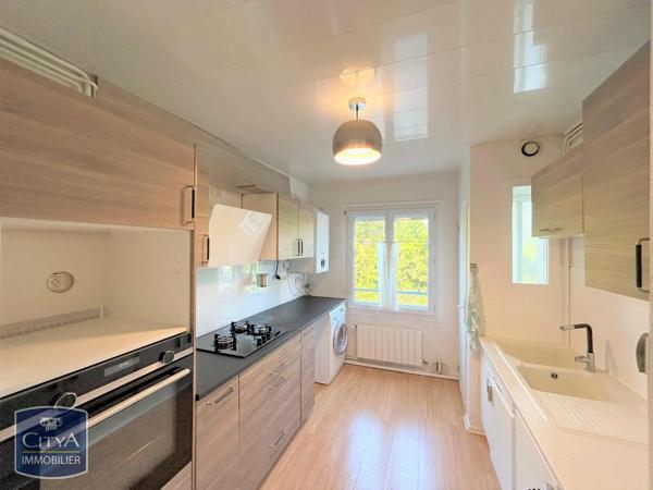 Appartement à louer 3 pièces 66.99m² Libourne (33500)