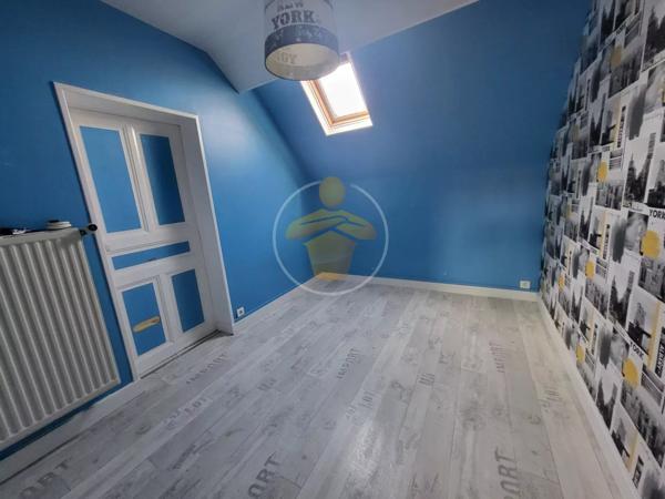 Vente                                                      Maison
                        
                     6 pièces                      95 m2                     à Tergnier