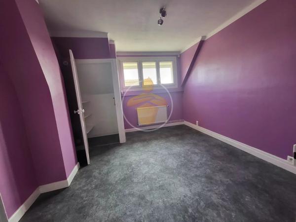 Vente                                                      Maison
                        
                     6 pièces                      95 m2                     à Tergnier