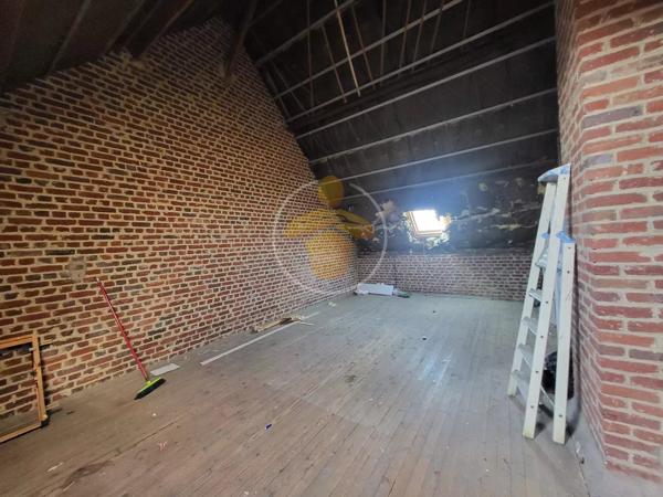 Vente                                                      Maison
                        
                     6 pièces                      95 m2                     à Tergnier
