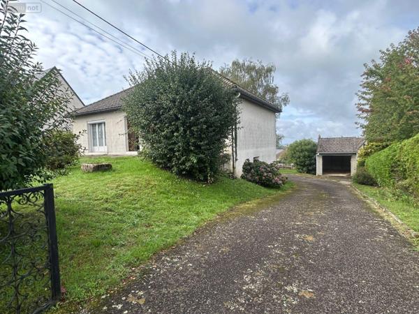 Maison à vendre à Mauriac dans le Cantal (15200), ref : 15060/1233