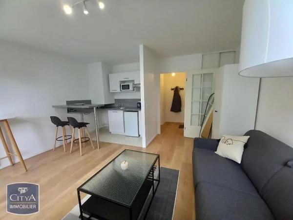 Appartement à louer 1 pièce 24.39m²