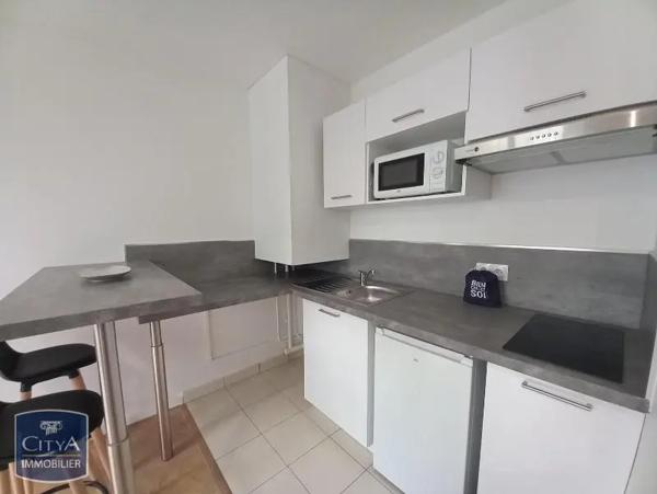 Appartement à louer 1 pièce 24.39m²