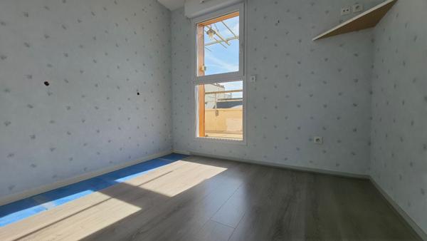 Appartement Saint Nazaire 5 pièce(s) 107 m2, terrasse avec aperçu mer, ascenseur, double garage, cave