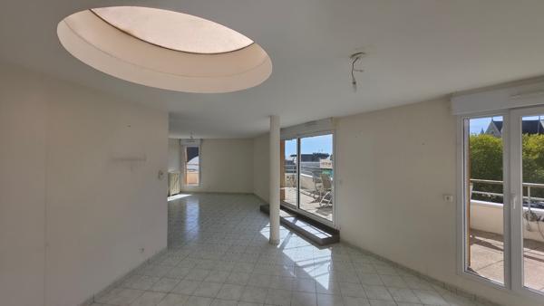 Appartement Saint Nazaire 5 pièce(s) 107 m2, terrasse avec aperçu mer, ascenseur, double garage, cave