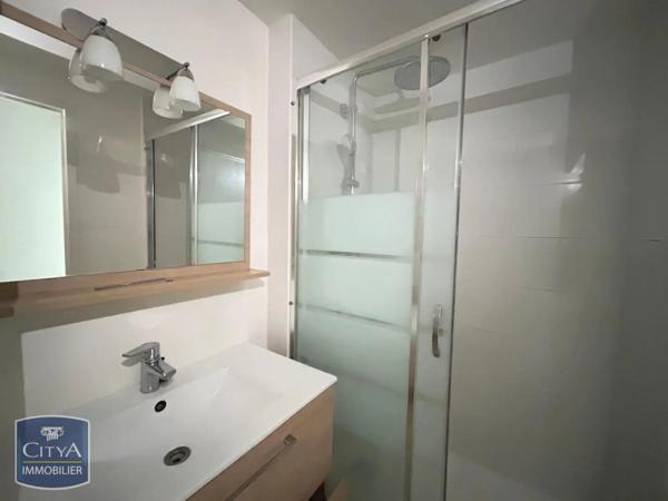 Appartement à louer 2 pièces 46.05m² Orléans (45100)