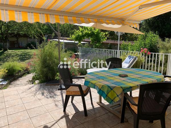 Maison 7 pièces - 250 m²