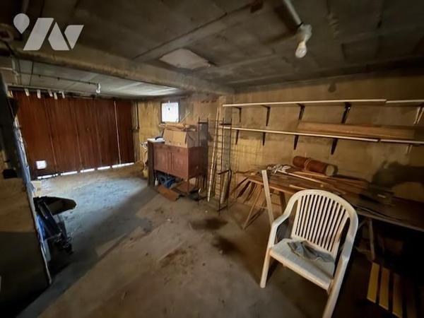 BERNAY PROCHE ECOLES ET INFRASTRUCTURES SPORTIVES PAVILLON SUR SOUS-SOL