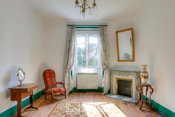 Maison de maître avec grand jardin en coeur de ville