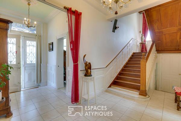 Maison de maître avec grand jardin en coeur de ville