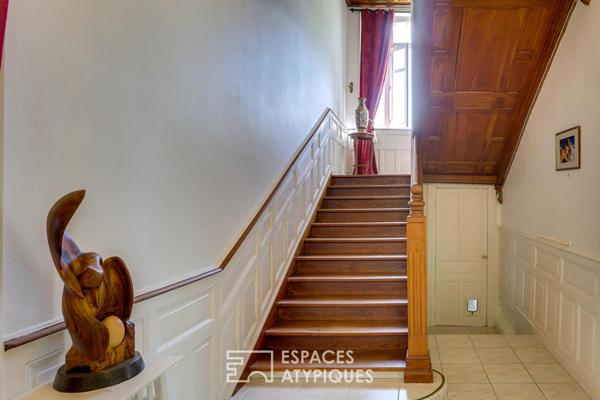 Maison de maître avec grand jardin en coeur de ville