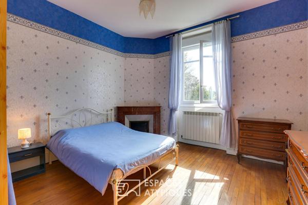 Maison de maître avec grand jardin en coeur de ville