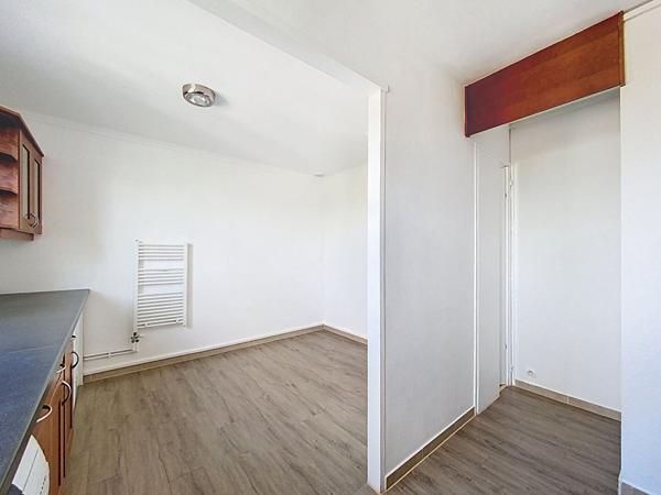 Appartement 5 pièces de 81 m² - Saint-Germain-en-Laye