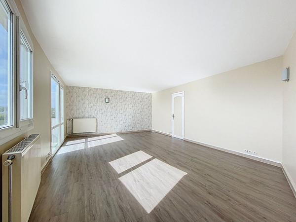 Appartement 5 pièces de 81 m² - Saint-Germain-en-Laye