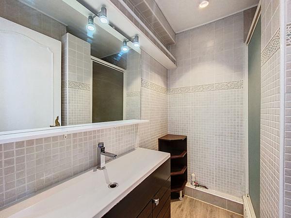 Appartement 5 pièces de 81 m² - Saint-Germain-en-Laye