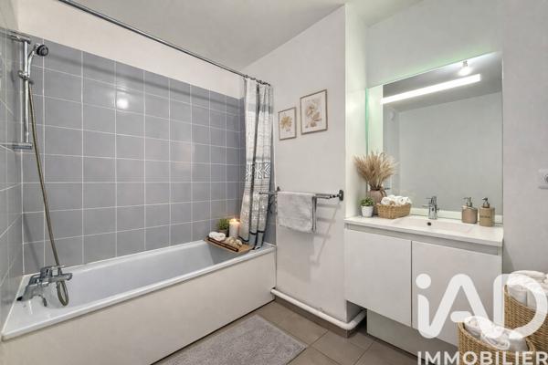 Appartement à vendre 4 pièces 75 m² Melun