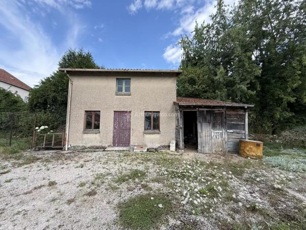 Vente                                                      Propriété
                        
                     10 pièces                      255 m2                     à Liffol-le-Grand