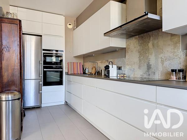 Appartement à vendre 6 pièces 163 m² La Garenne-Colombes