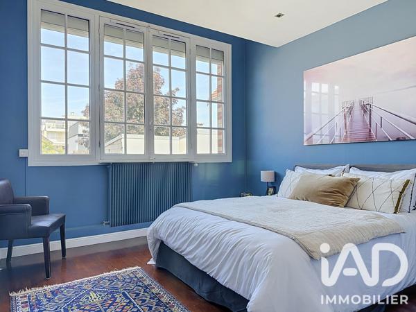 Appartement à vendre 6 pièces 163 m² La Garenne-Colombes