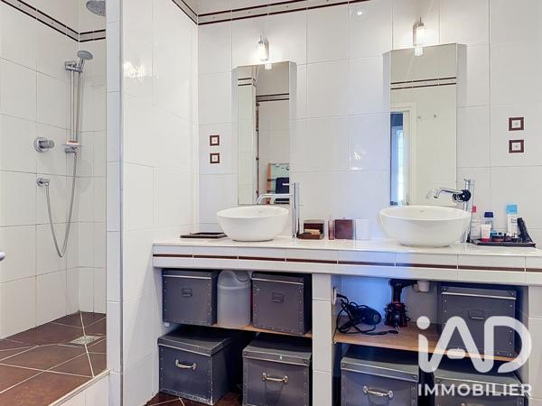 Appartement à vendre 6 pièces 163 m² La Garenne-Colombes