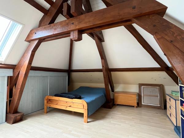 Maison à vendre 7 pièces SASSENAY (71) avec piscine, sur terrain de 1483m²